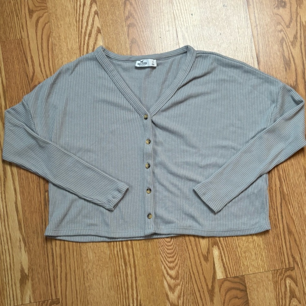Hollister Gray Ribbed Button-Up Cardigan
